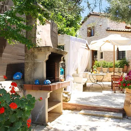 Anastasia * Prines (Rethymno)